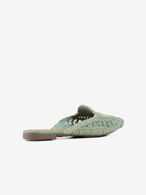 Mules Cubanas em Crochet Verde e Biqueira Fina