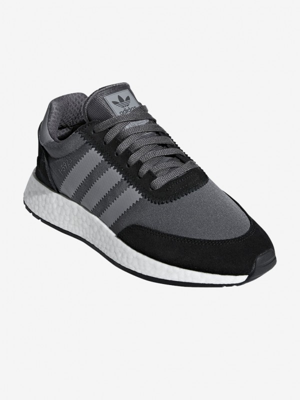 adidas of white