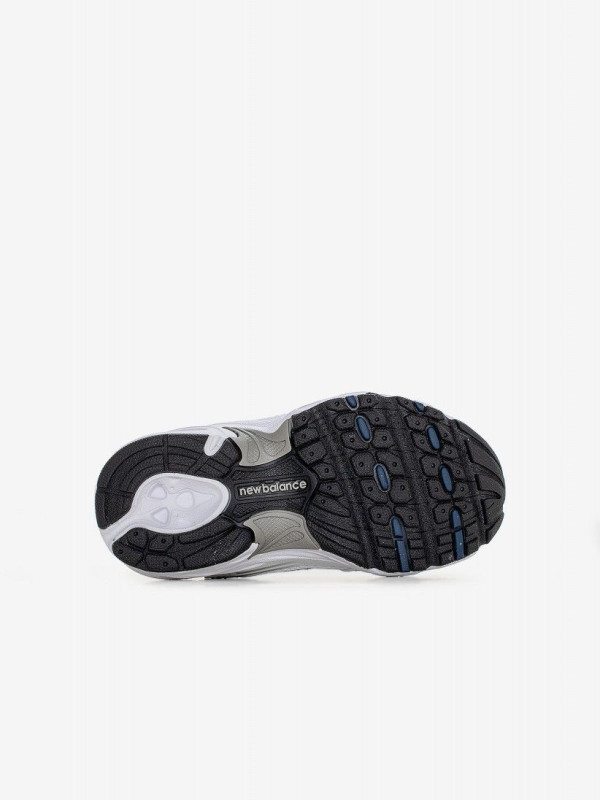 Sapatilhas New Balance IZ530