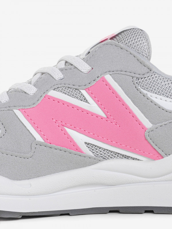 Sapatilhas New Balance PV5740
